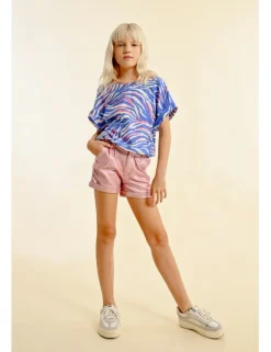 Short en color metalizado