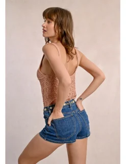 Short vaquero detalle flores