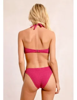 Top de bikini en tejido texturizado detalle nudo