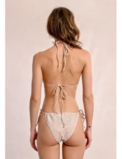 Top de bikini triángulo en tejido brillante