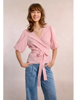 Top de manga corta con estampado y lazada