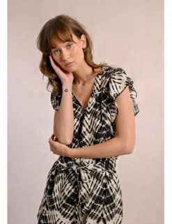 Top de manga corta mariposa con estampado