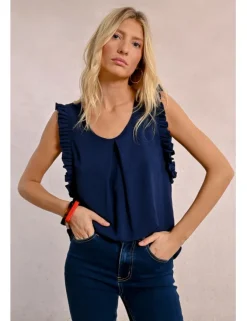 Top de manga mariposa con estampado