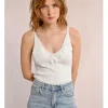 Top de tirantes con detalles