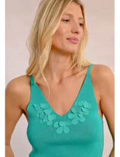 Top de tirantes con detalles