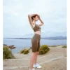 Top deportivo, tiras en la espalda