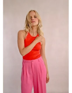 Top escote halter con cuello cerrado