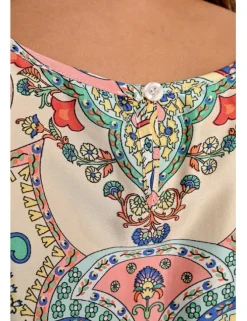 Top sin manga con estampado