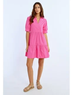 Vestido camisero con cuello y volantes