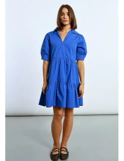 Vestido camisero con cuello y volantes