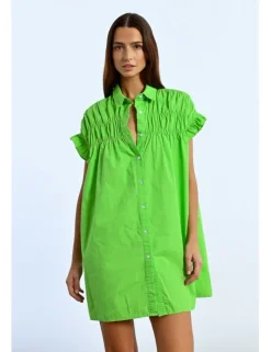 Vestido corto camisero con pliegues