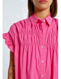 Vestido corto camisero con pliegues