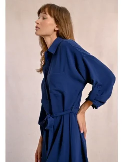 Vestido corto camisero de manga larga ajustable