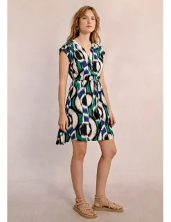 Vestido corto con estampado y lazada