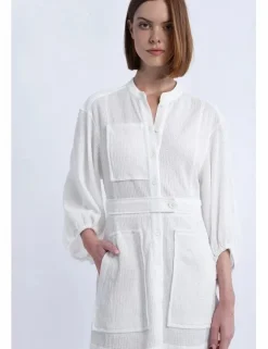 Vestido corto de manga larga y abullonada