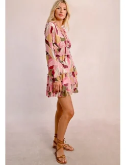 Vestido corto de manga larga con estampado y volantes