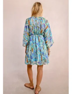 Vestido corto de media manga con estampado
