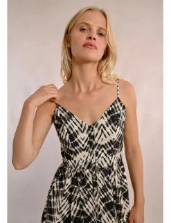 Vestido corto de tirantes con estampado