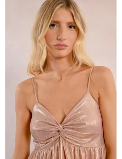 Vestido corto de tirantes en tejido brillante