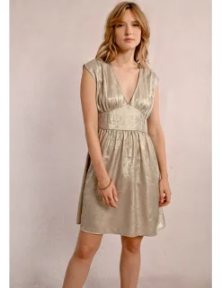 Vestido corto sin manga metalizado