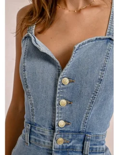Vestido corto vaquero de tirantes