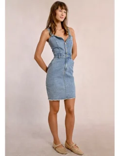 Vestido corto vaquero de tirantes