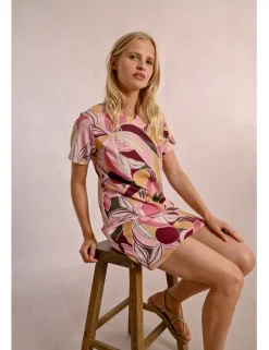 Vestido de manga corta con estampado