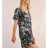 Vestido de manga corta con estampado