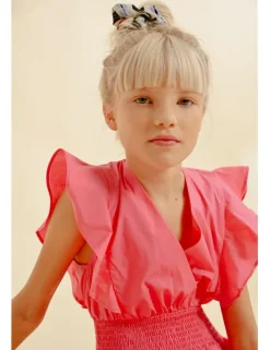 Vestido de manga corta con volantes