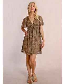 Vestido de manga corta con estampado y abertura