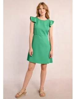 Vestido de manga corta con volantes