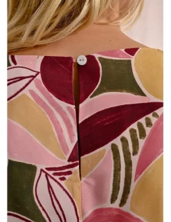 Vestido de manga corta con estampado