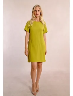 Vestido de manga corta corte recto