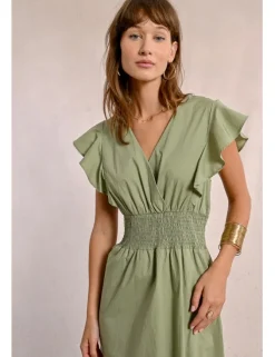 Vestido de manga corta de mariposa con volantes