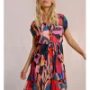 Vestido de manga corta plisado