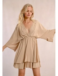 Vestido de manga larga con estampado y volantes