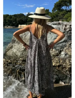 Vestido de tirantes con estampado