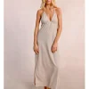 Vestido largo con escote de pico en tejido brillante