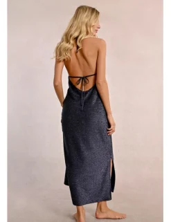 Vestido largo con escote de pico en tejido brillante