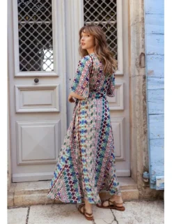 Vestido largo con estampado y lazada