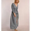 Vestido largo con estampado y lazada
