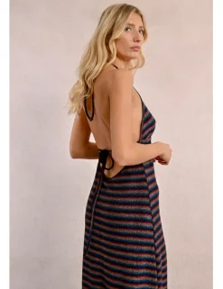 Vestido largo con estampado en tejido brillante