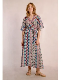 Vestido largo con estampado y lazada