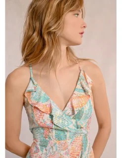 Vestido largo con estampado y volantes