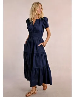 Vestido largo de manga corta con volantes