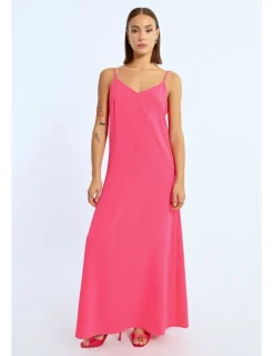 Vestido largo de tirantes finos