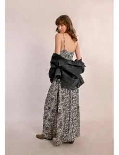 Vestido largo de tirantes con estampado