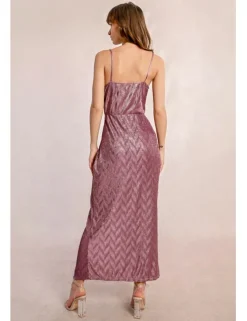 Vestido largo de tirantes en tejido brillante