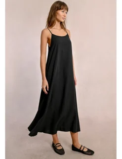 Vestido largo de tirantes y lazada
