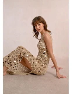 Vestido largo en punto calado con lentejuelas